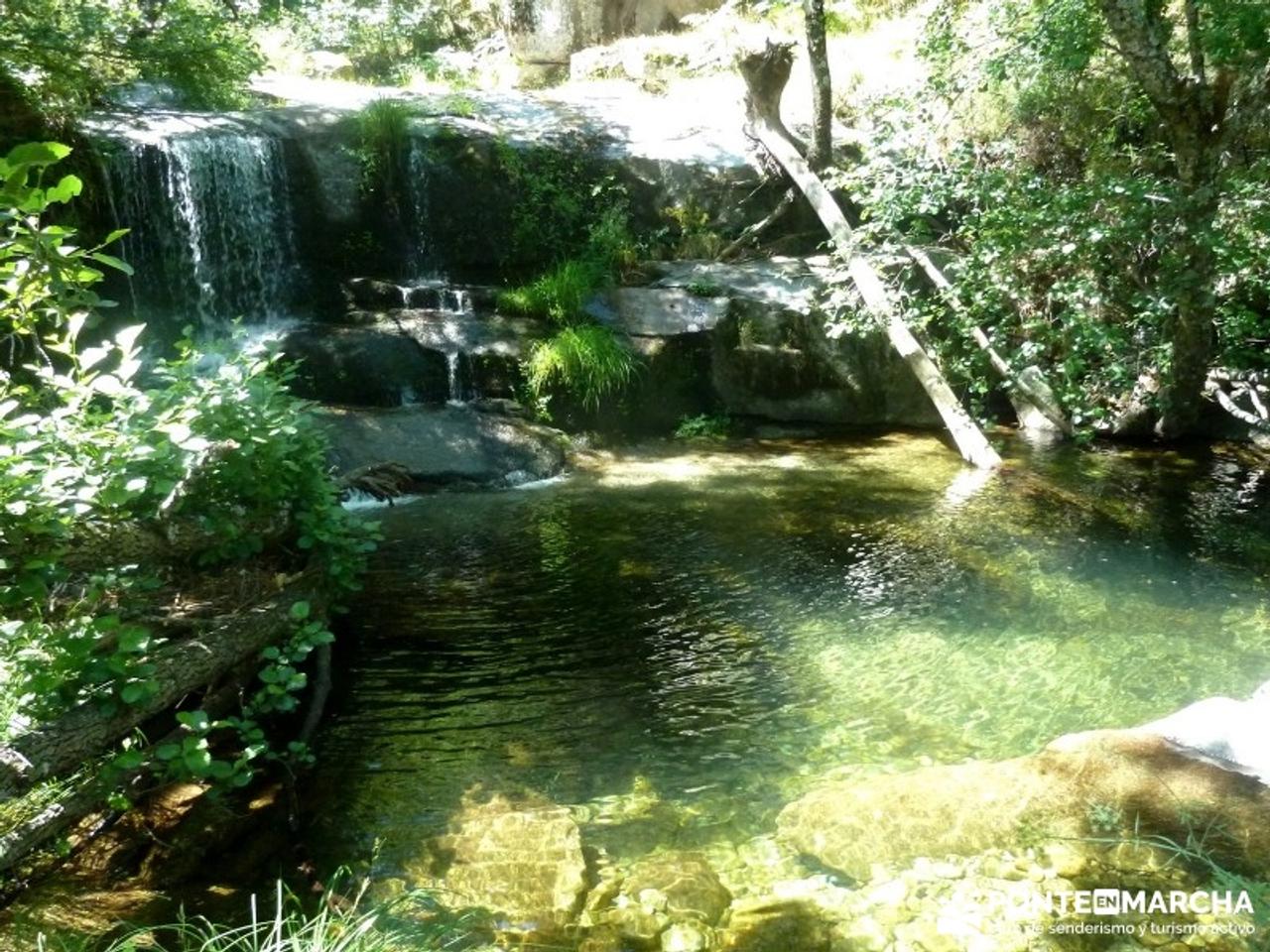 Alojamiento Retiro Navaluenga